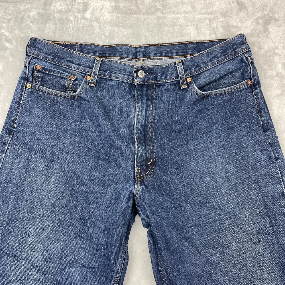 Levis levi 550